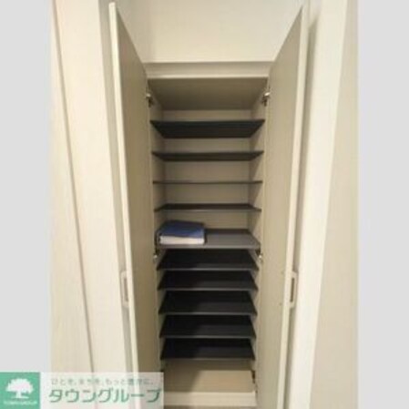 エルファーロ中野新井薬師の物件内観写真